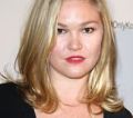 Julia Stiles