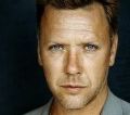 Mikael Persbrandt