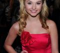 Stefanie Scott