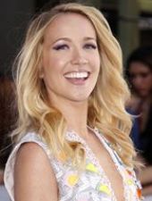 Anna Camp