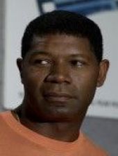 Dennis Haysbert