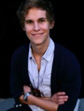 Rhys Wakefield