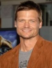 Bailey Chase