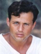 Louis Mandylor