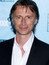 Robert Carlyle