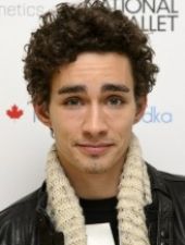 Robert Sheehan