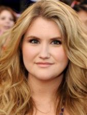 Jillian Bell