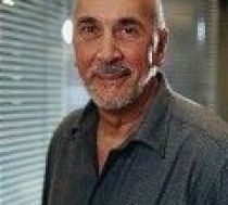 Frank Langella