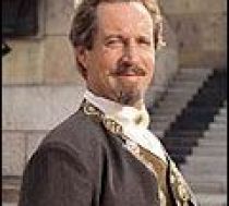 Jonathan Hyde