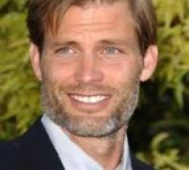 Casper Van Dien