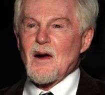 Derek Jacobi