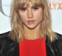 Suki Waterhouse